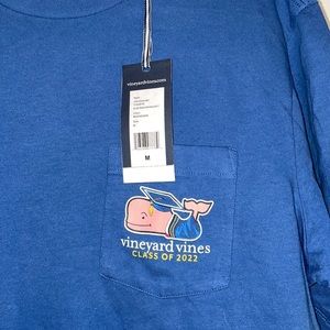 *NWT* Vineyard Vines Class of 2022 short sleeve tee - size M